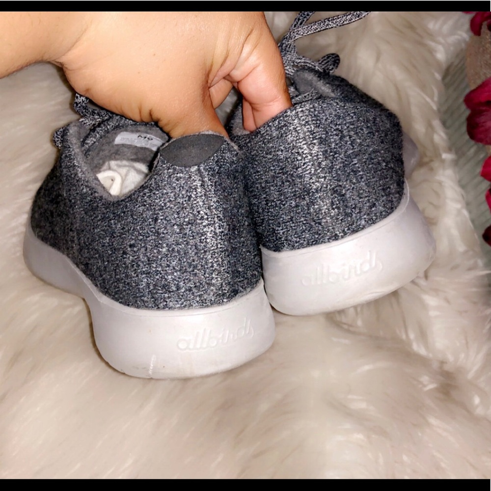 ALLBIRDS Gray Men’s Wool Runner Sneaker - Picture 5 of 8